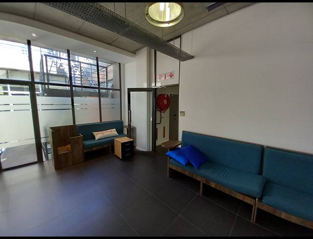 396M² OFFICE TO LET IN BRYANSTON